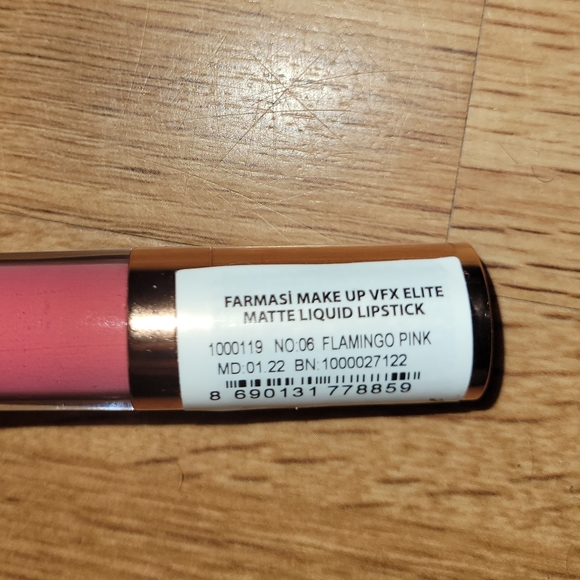 Farmasi Nudes For All Lip Gloss - Picture 3 of 5
